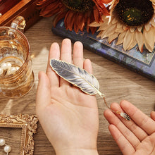 Load image into Gallery viewer, Vintage Feather Metal Bookmark with Chain